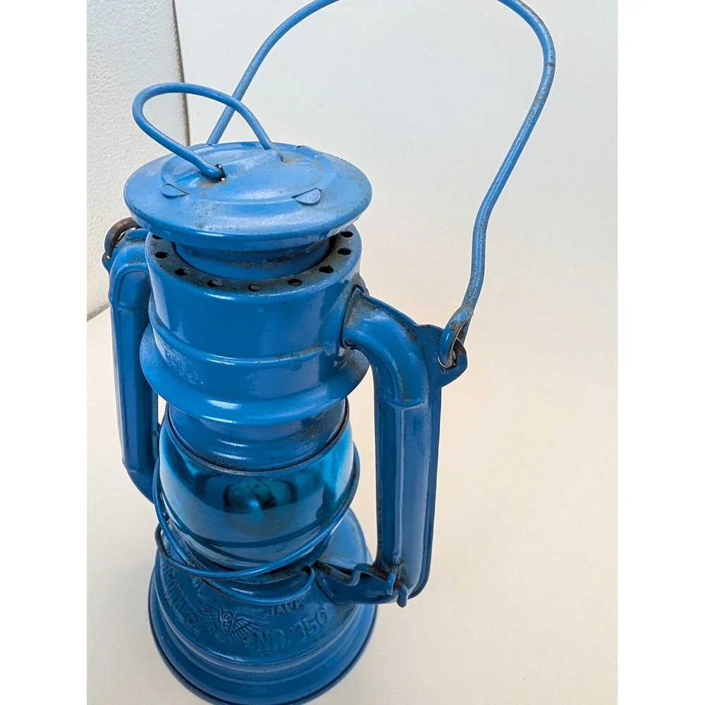 Winged Wheel No. 350 Blue Kerosene Lantern Blue Globe Made Japan Vintage 7.5